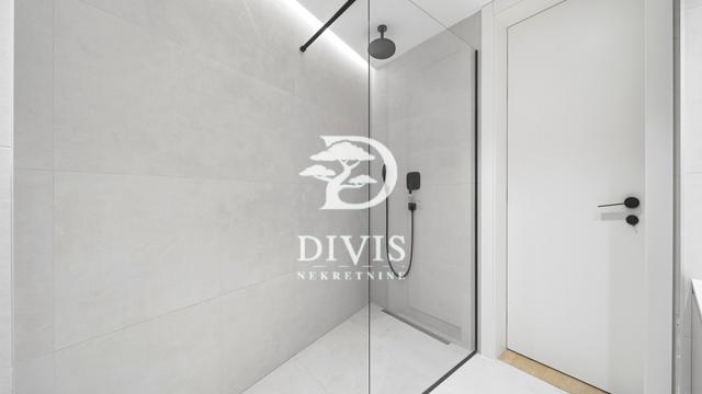 Stan, Trosoban, Izdavanje, 120m2, Andrićev venac