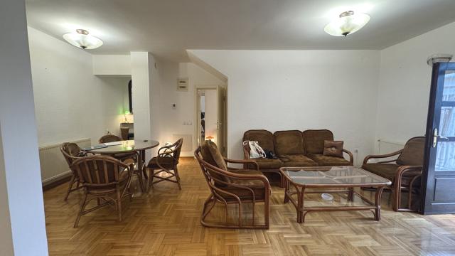Poslovni prostor, Trosoban, Izdavanje, 94m2, Sokobanjska