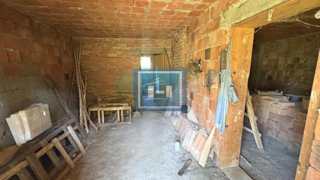 Kuća, Prodaja, 300m2, Budžino brdo, Gradska lokacija, Jagodina