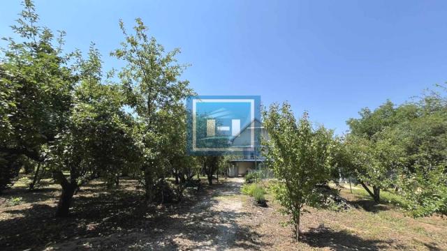 Kuća, četvorosoban, Prodaja, 120m2, Okolno mesto, Paraćin