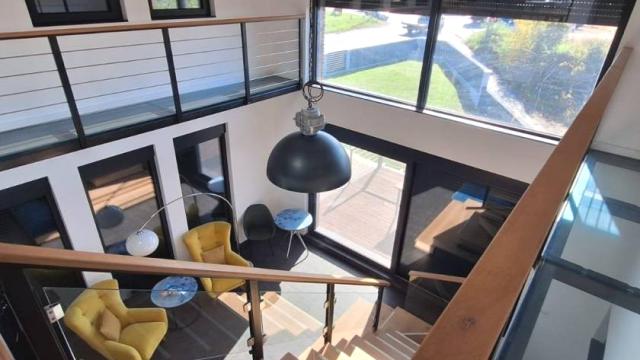 Kuća, Trosoban, Izdavanje, 330m2, Patrijarha Germana