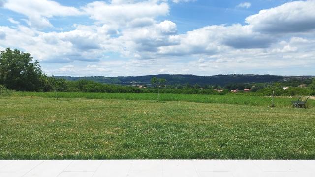 Kuća, četvorosoban, Prodaja, 160m2, Mali Popović, Sopot, Zivote Milosavljevica 4a
