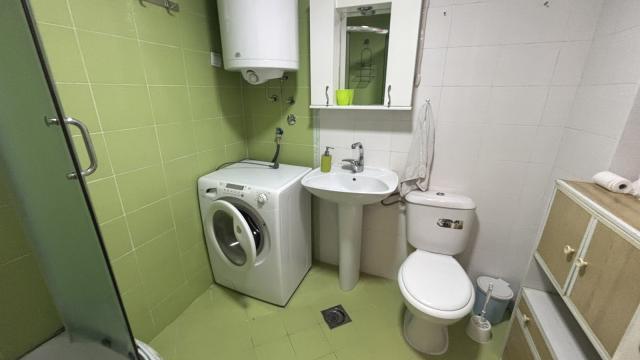Stan, Trosoban, Izdavanje, 68m2, Dimitrija Tucovića