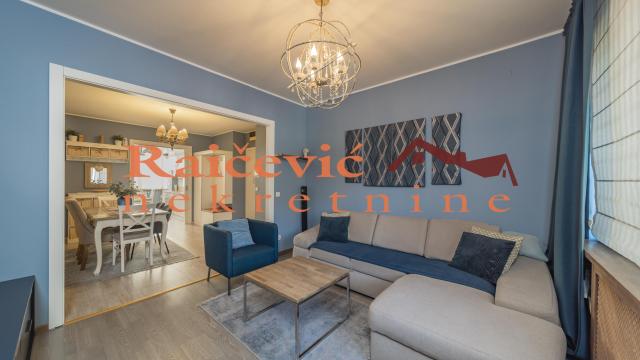 Stan, Trosoban, Prodaja, 80m2, Centar, Stari grad, Cetinjska