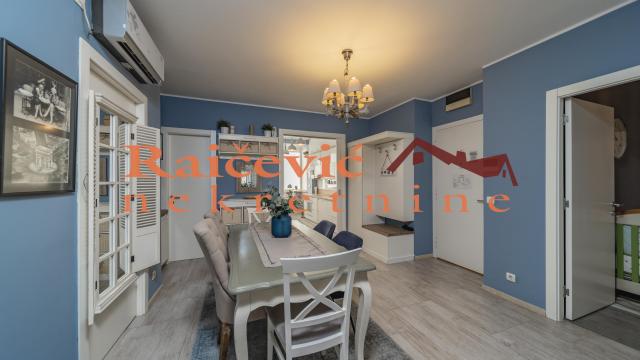 Stan, Trosoban, Prodaja, 80m2, Centar, Stari grad, Cetinjska