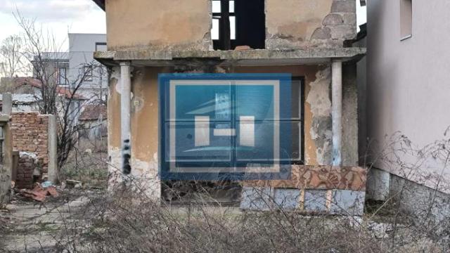 Kuća, Trosoban, Prodaja, 67m2, Gradska lokacija, Ćuprija