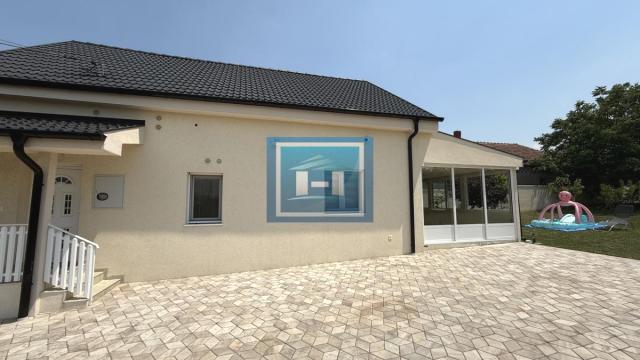 Kuća, četvorosoban, Prodaja, 200m2, Majur, Okolno mesto, Jagodina