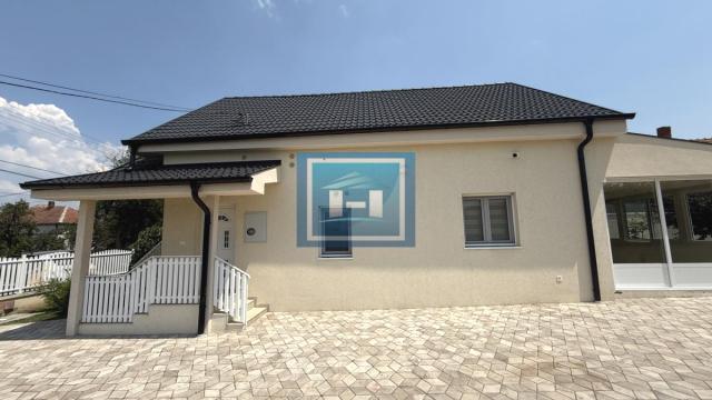 Kuća, četvorosoban, Prodaja, 200m2, Majur, Okolno mesto, Jagodina