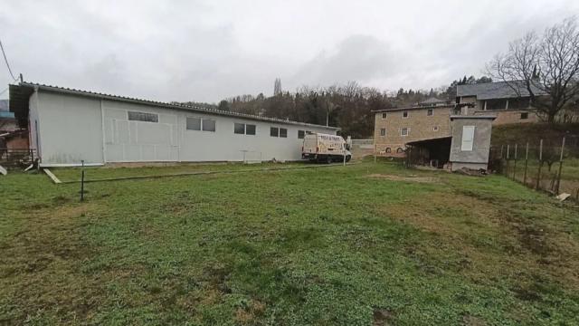 Poslovni prostor, Jednosoban, Izdavanje, 450m2, Paragovo, Petrovaradin, Paragovo