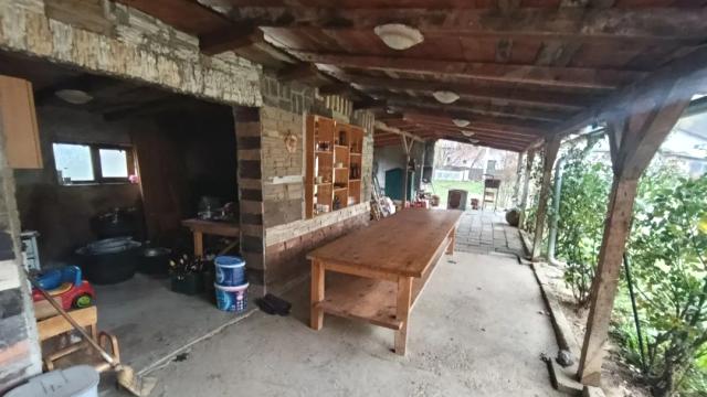 Poslovni prostor, Petosoban i veći, Prodaja, 700m2, Paragovo, Petrovaradin, Paragovo