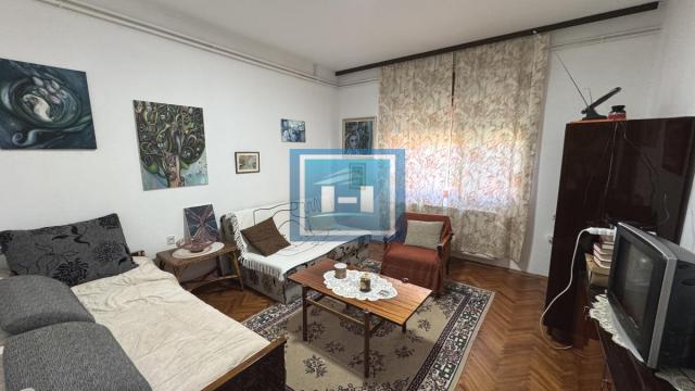 Kuća, Prodaja, 200m2, Centar, Gradska lokacija, Ćuprija