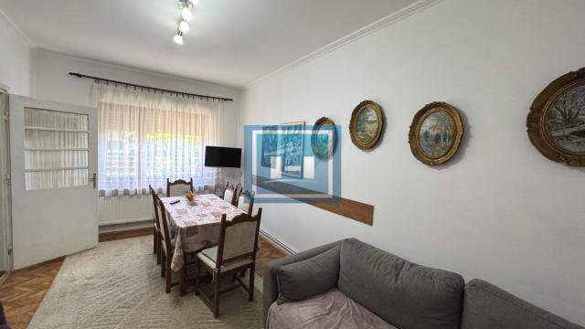 Kuća, Prodaja, 200m2, Centar, Gradska lokacija, Ćuprija