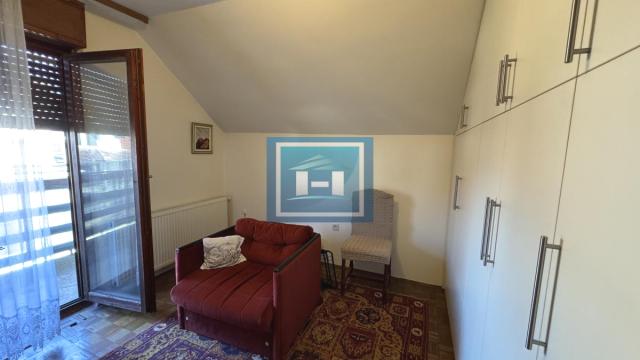 Kuća, Prodaja, 200m2, Centar, Gradska lokacija, Ćuprija