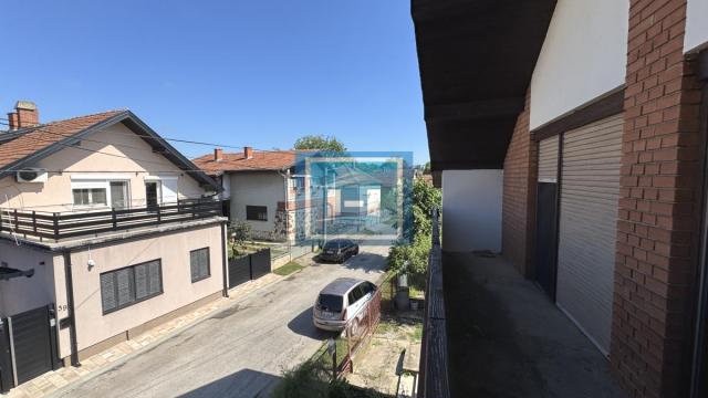 Kuća, Prodaja, 200m2, Centar, Gradska lokacija, Ćuprija