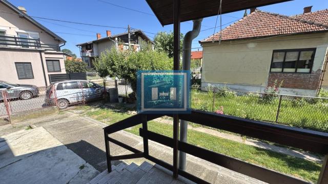 Kuća, Prodaja, 200m2, Centar, Gradska lokacija, Ćuprija
