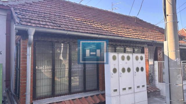 Kuća, Dvoiposoban, Prodaja, 94m2, Tabane, Gradska lokacija, Jagodina