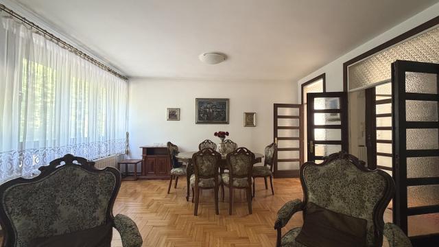 Stan, Trosoban, Izdavanje, 105m2, Bulevar oslobođenja
