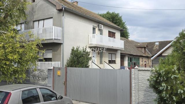 Kuća, Petosoban, Prodaja, 304m2, Bački Brestovac, Okolno mesto, Odžaci