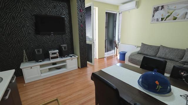 Stan, Jednosoban, Izdavanje, 40m2, Aqua park, Gradska lokacija, Jagodina