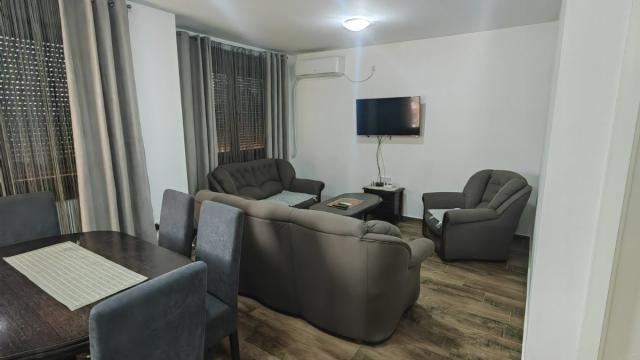 Stan, Dvosoban, Izdavanje, 54m2, Rade Koncara 14a