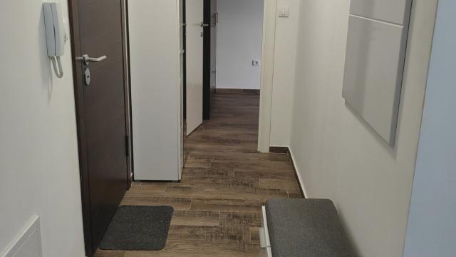 Stan, Dvosoban, Izdavanje, 54m2, Rade Koncara 14a