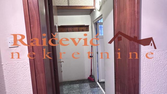 Stan, Dvosoban, Prodaja, 46m2, Kalenić pijaca, Vračar, Mutapova
