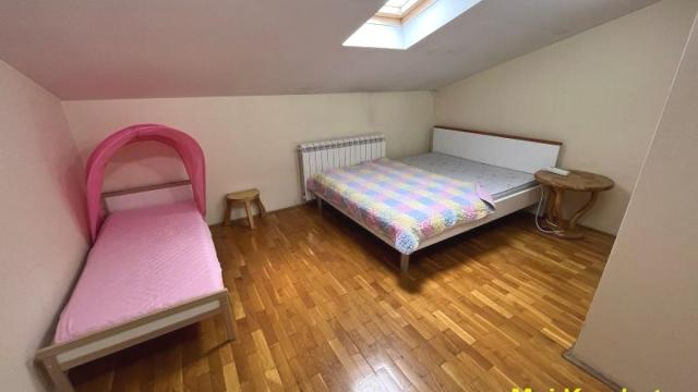 Stan, četvoroiposoban, Prodaja, 160m2, Lion, Zvezdara, Đevđelijska