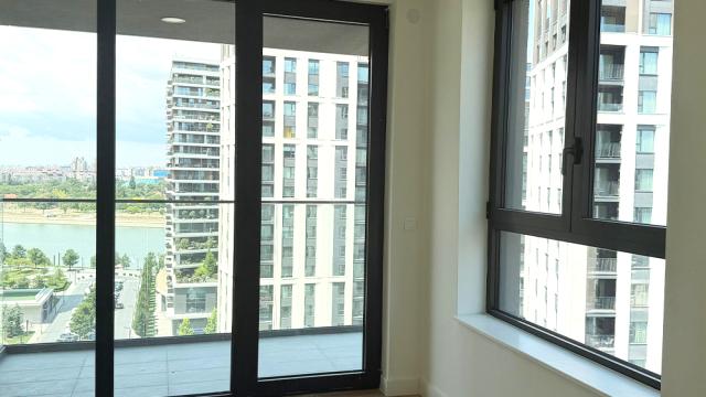 Stan, Trosoban, Prodaja, 80m2, Bulevar Vudroa Vilsona