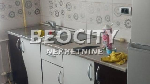Stan, Jednosoban, Izdavanje, 35m2, Hram svetog Save, Vračar, Bulevar oslobođenja