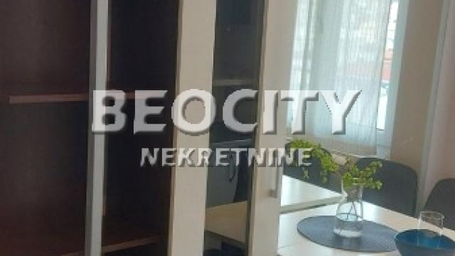 Stan, Jednosoban, Izdavanje, 35m2, Hram svetog Save, Vračar, Bulevar oslobođenja