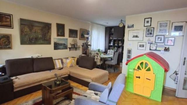 Stan, Trosoban, Prodaja, 70m2, Karaburma, Palilula, Dr Drage Ljočić