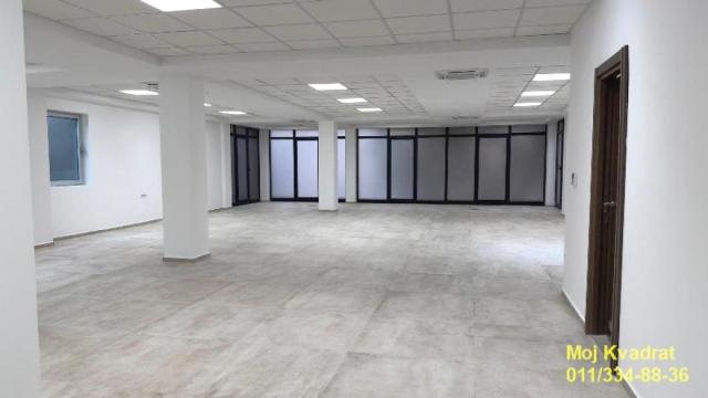 Poslovni prostor, Izdavanje, 440m2, Retenzija, Zemun, Džona Kenedija