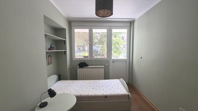 Stan, Trosoban, Prodaja, 55m2, Kralja Milana
