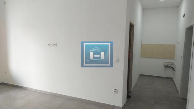 Poslovni prostor, Prodaja, 47m2, Aqua park, Gradska lokacija, Jagodina