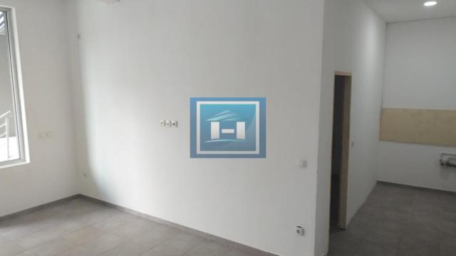 Poslovni prostor, Prodaja, 47m2, Aqua park, Gradska lokacija, Jagodina