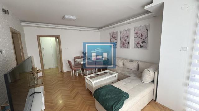 Stan, Dvoiposoban, Prodaja, 68m2, Sarina Medja, Gradska lokacija, Jagodina