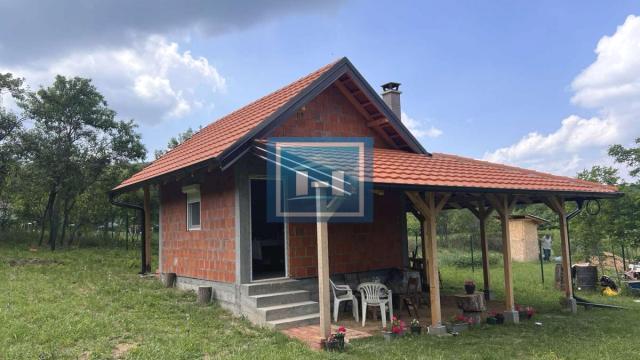 Kuća, Garsonjera, Prodaja, 20m2, Kalenovac, Okolno mesto, Jagodina