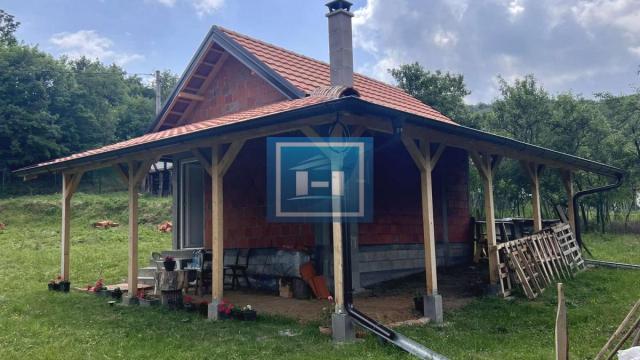 Kuća, Garsonjera, Prodaja, 20m2, Kalenovac, Okolno mesto, Jagodina