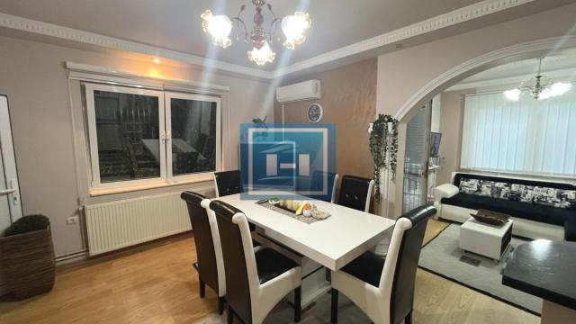 Kuća, Petosoban, Prodaja, 222m2, Novo Selo, Gradska lokacija, Paraćin