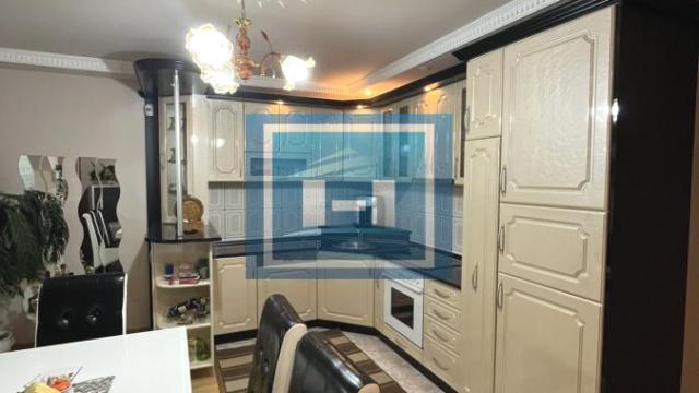 Kuća, Petosoban, Prodaja, 222m2, Novo Selo, Gradska lokacija, Paraćin