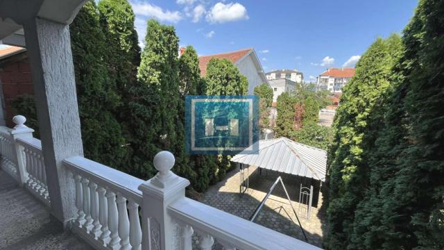 Kuća, Petosoban, Prodaja, 222m2, Novo Selo, Gradska lokacija, Paraćin