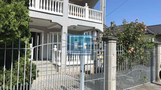 Kuća, Petosoban, Prodaja, 222m2, Novo Selo, Gradska lokacija, Paraćin