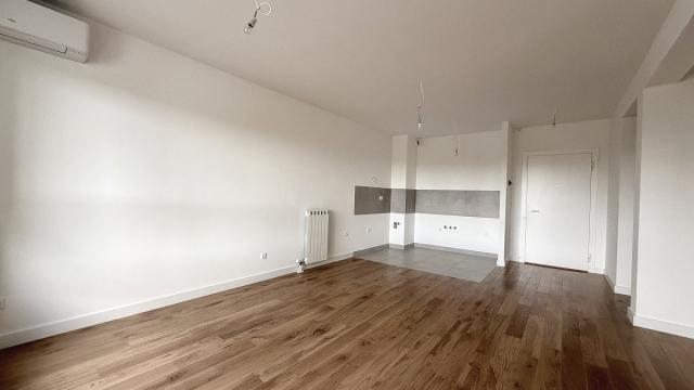Poslovni prostor, Trosoban, Izdavanje, 70m2, Bulevar heroja sa Košara