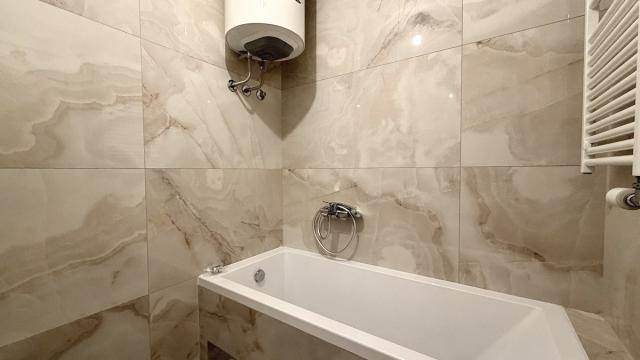 Poslovni prostor, Trosoban, Izdavanje, 70m2, Bulevar heroja sa Košara