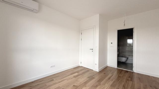 Poslovni prostor, Trosoban, Izdavanje, 70m2, Bulevar heroja sa Košara