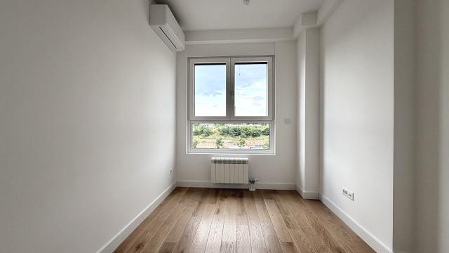 Poslovni prostor, Trosoban, Izdavanje, 70m2, Bulevar heroja sa Košara
