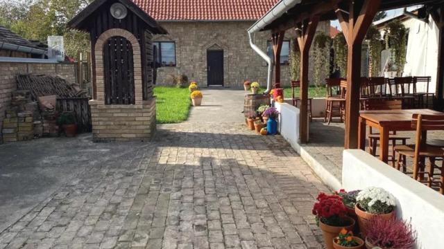 Poslovni prostor, Petosoban i veći, Prodaja, 176m2, Ruma