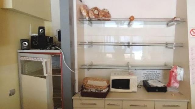 Poslovni prostor, Petosoban i veći, Prodaja, 160m2, Karadjordjeva