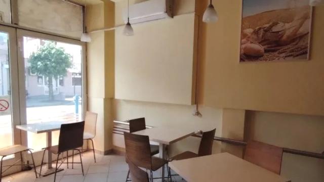 Poslovni prostor, Petosoban i veći, Prodaja, 160m2, Karadjordjeva
