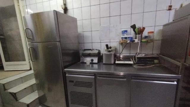 Poslovni prostor, Petosoban i veći, Prodaja, 160m2, Karadjordjeva